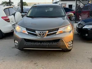 Toyota RAV4 2015 Gray