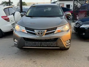Toyota RAV4 2015 Gray