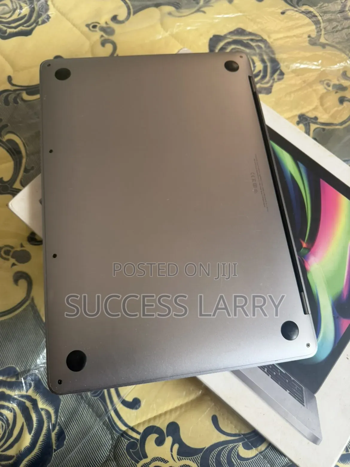Laptop Apple MacBook Pro 2020 8GB Apple M1 SSD 256GB