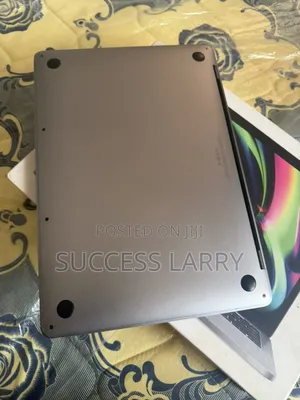 Laptop Apple MacBook Pro 2020 8GB Apple M1 SSD 256GB