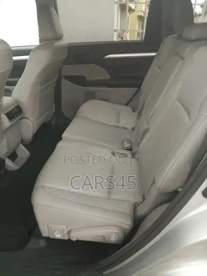 Toyota Highlander 2017 Silver