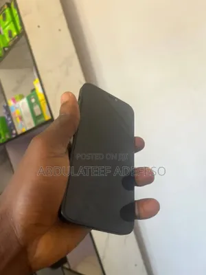 New Apple iPhone 12 128 GB Black
