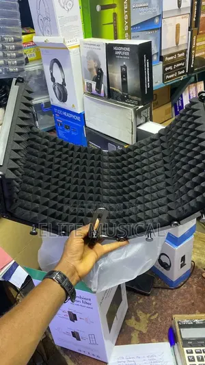 Professional 5 Face Vocal Booth