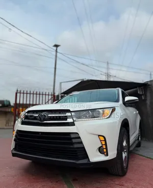 Toyota Highlander Limited Platinum 4x4 V6 (3.5L 6cyl 8A) 2017 White