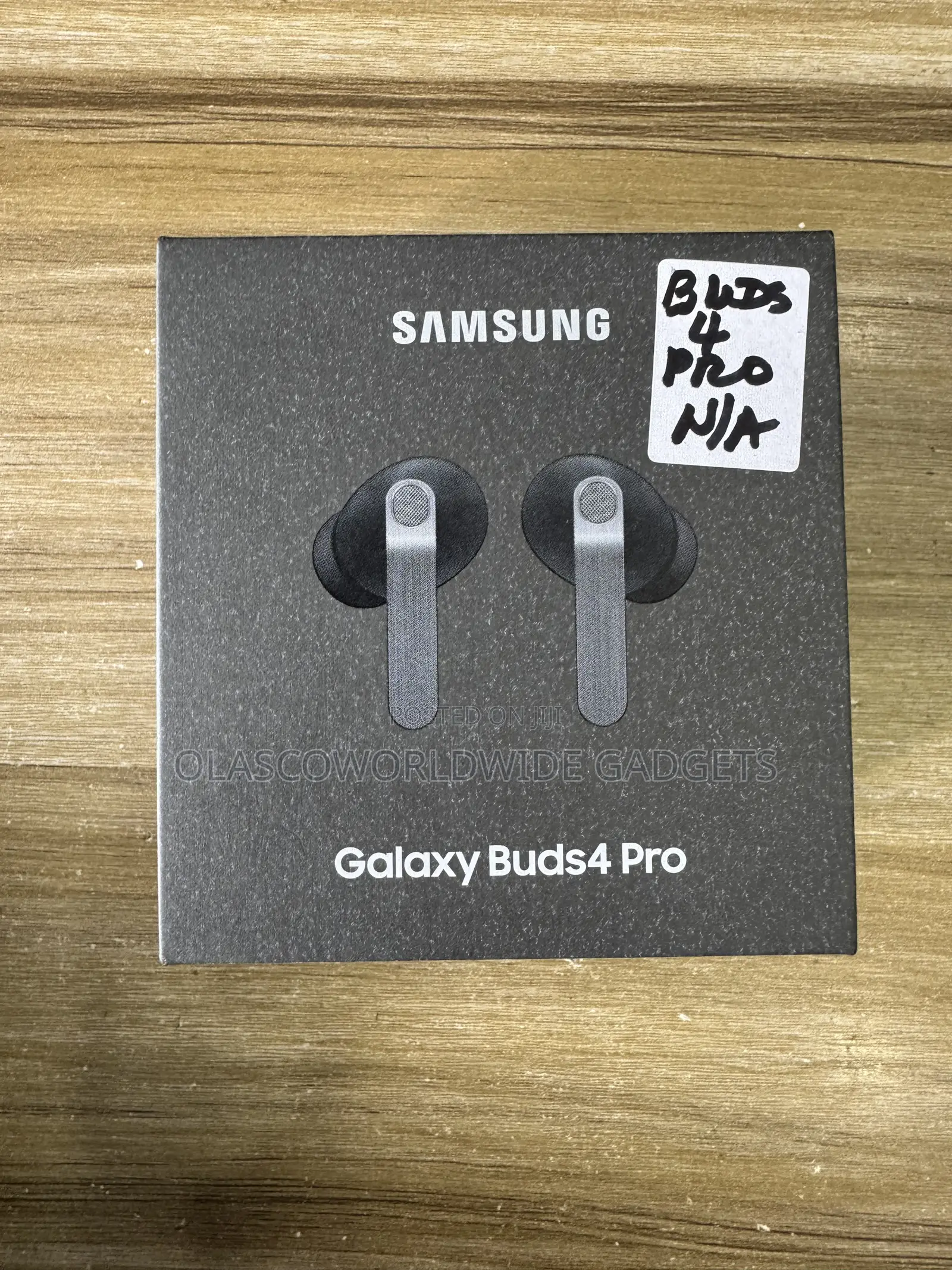 Brand New Samsung Buds 4Pro Available