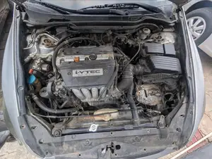 Honda Accord 2004 Silver