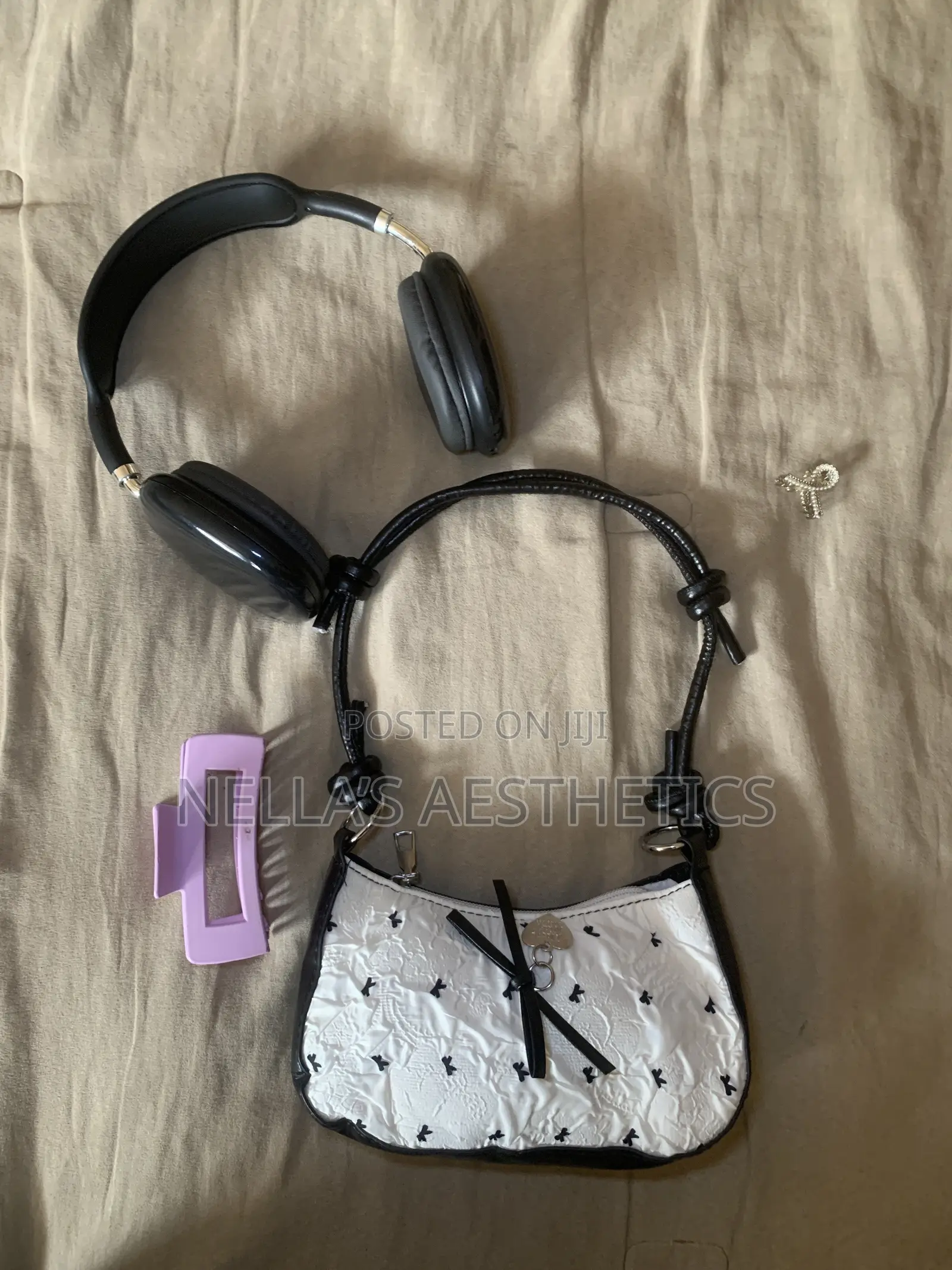 Black & White Shoulder Bag
