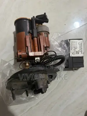 Mercedes Benz C300 Fuel Pump