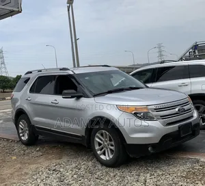 Ford Explorer 2014 Gray