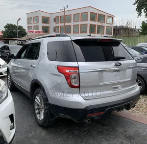 Ford Explorer 2014 Gray