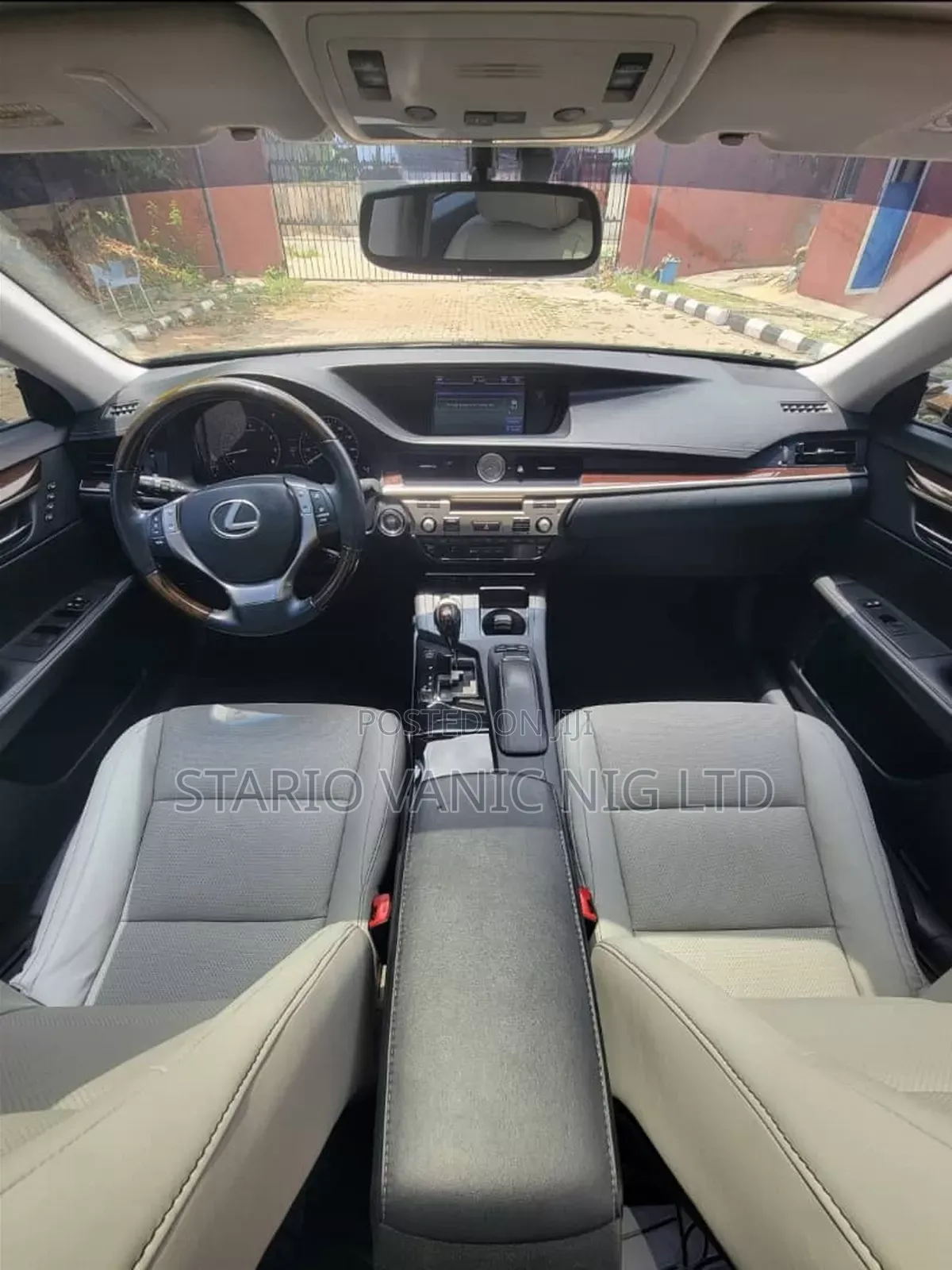 Lexus ES 2013 Black