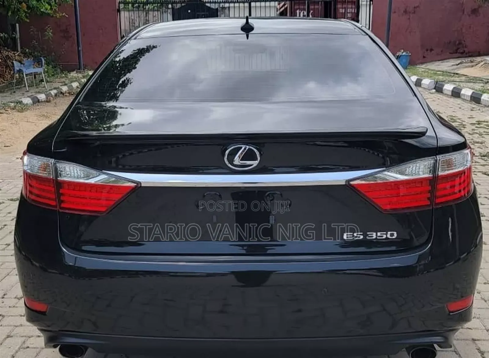 Lexus ES 2013 Black