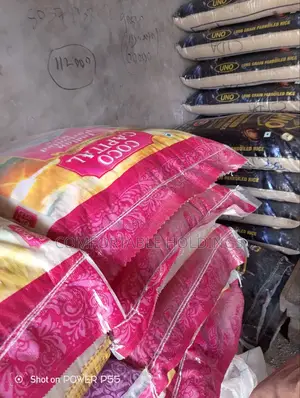 Bags of Foreign Rice( Medium Grain)