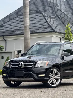 Mercedes-Benz GLK-Class 350 4MATIC 2012 Black