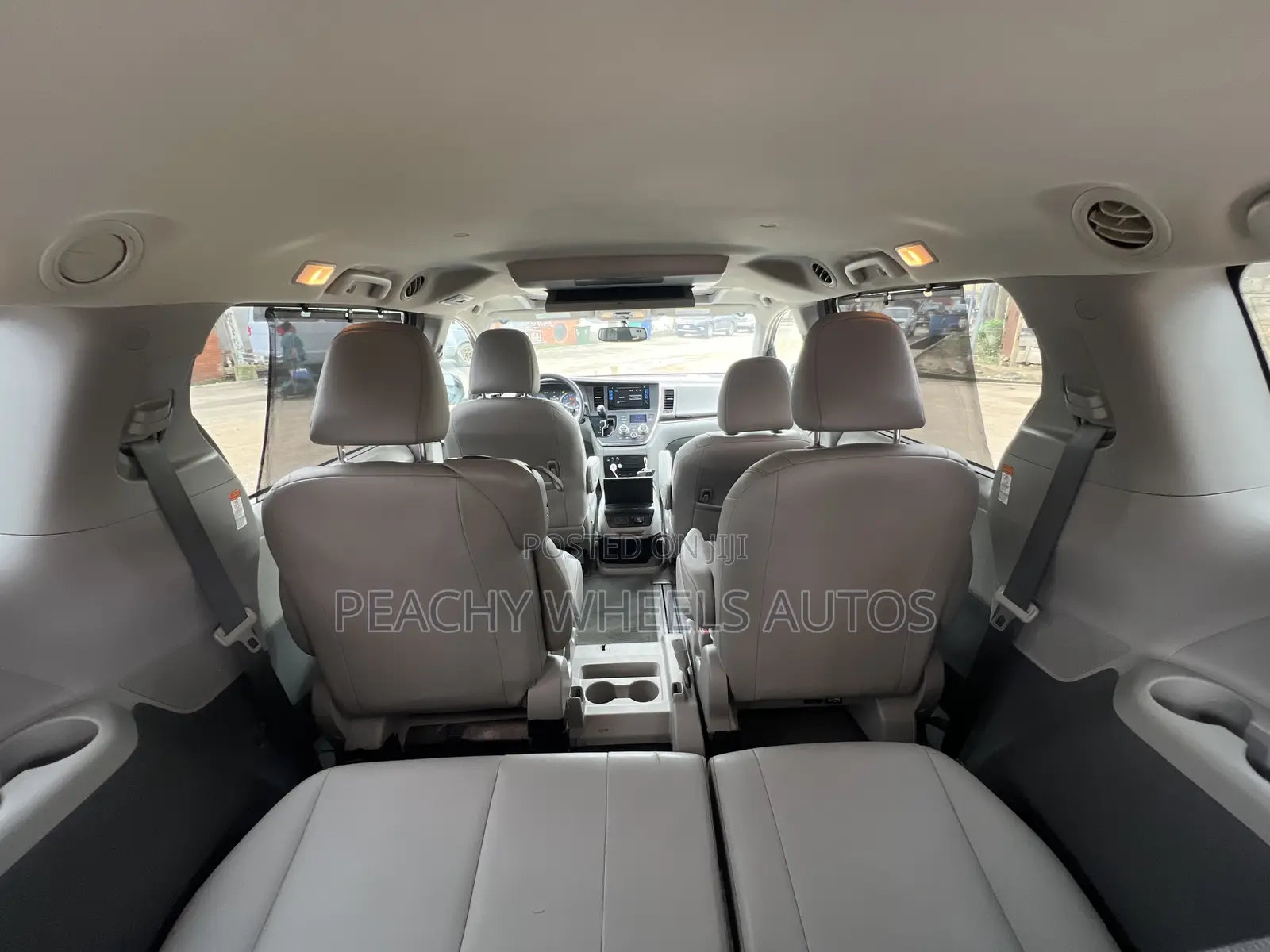 Toyota Sienna 2016 Gray