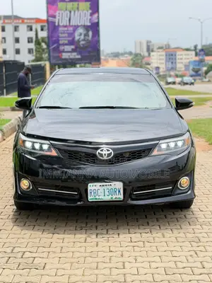 Toyota Camry LE 4dr Sedan (2.5L 4cyl 6A) 2013 Black