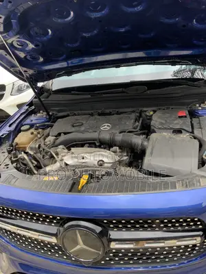 Mercedes-Benz GLB-Class GLB 250 4MATIC 2020 Blue