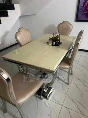 A Dinning Table Set of 4