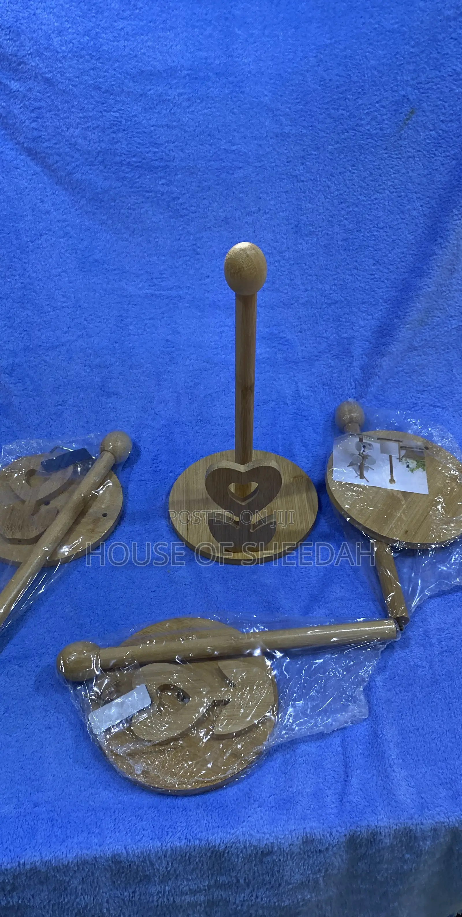Wooden Tissue Holder