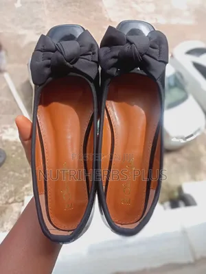 Elegant Female Office Shoes (Prevents Swelling and Calluses)