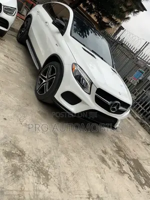 Mercedes-Benz GLC-Class 2020 White
