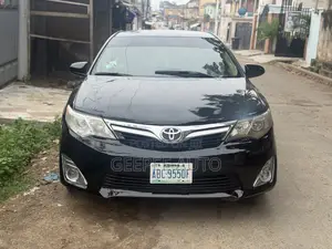 Toyota Camry LE 4dr Sedan (2.5L 4cyl 6A) 2012 Black