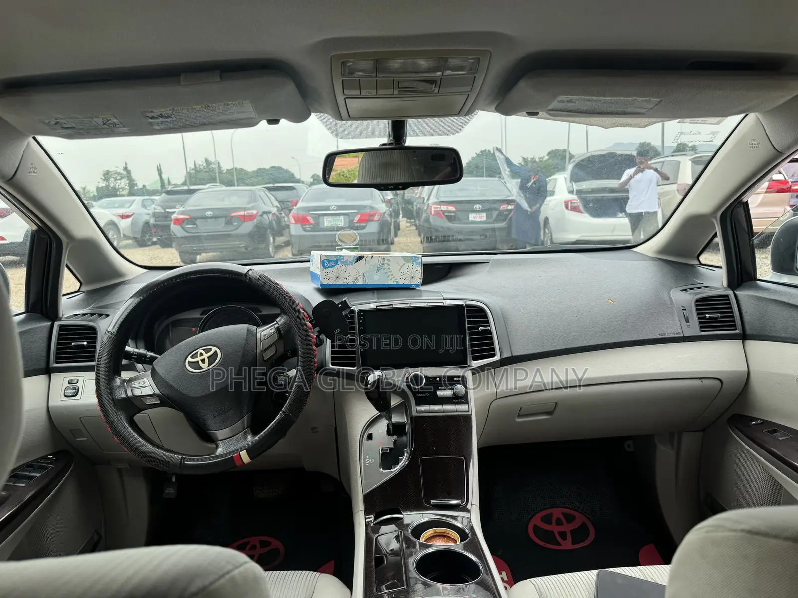 Toyota Venza LE 2012 Silver