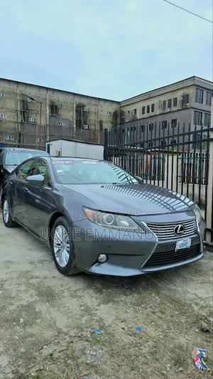 Lexus ES 2013 Gray