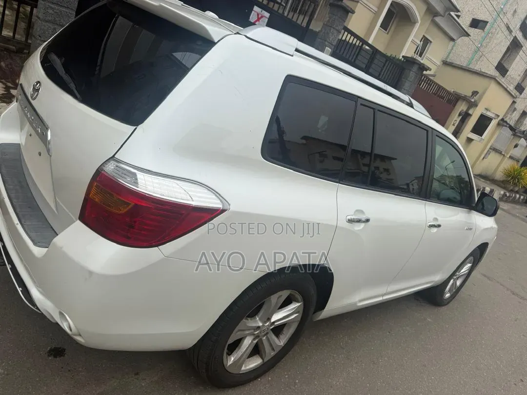 Toyota Highlander 2010 White