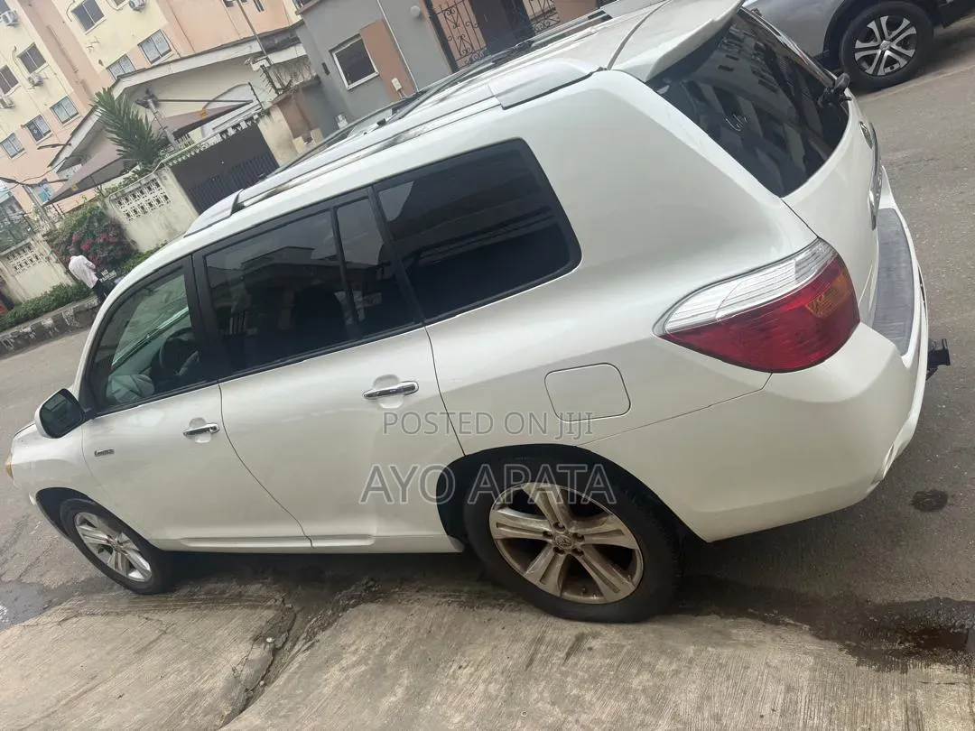 Toyota Highlander 2010 White