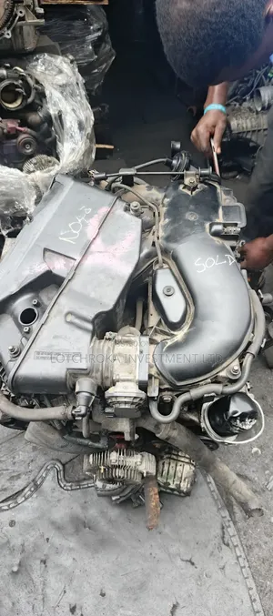 1Gr Engine ( Tacoma , 4runner 05 T0 012