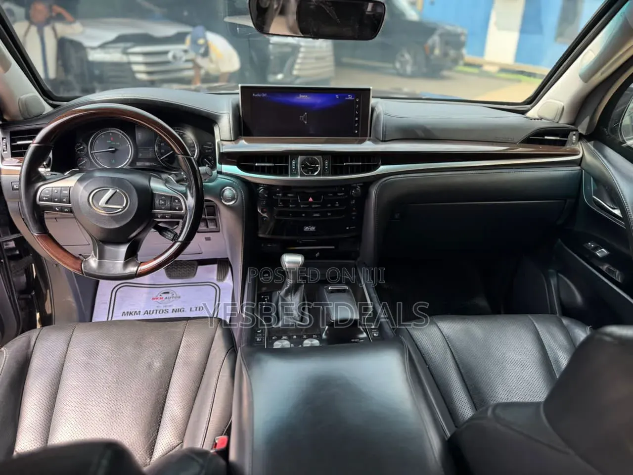 Lexus LX 2015 Black