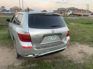 Toyota Highlander 2008 Silver