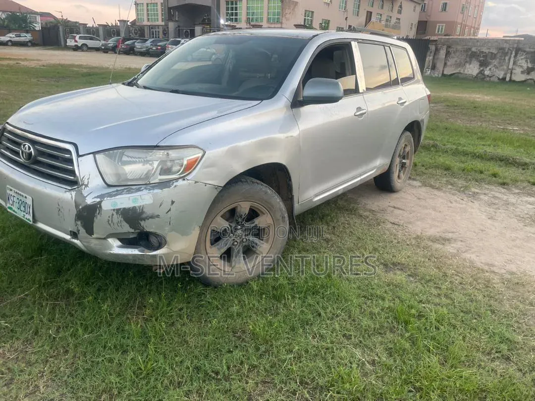 Toyota Highlander 2008 Silver