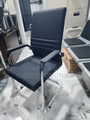 Quality Imported Office Visitor's Chair.