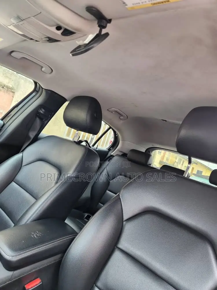 Mercedes-Benz GLA 250 2015 Black