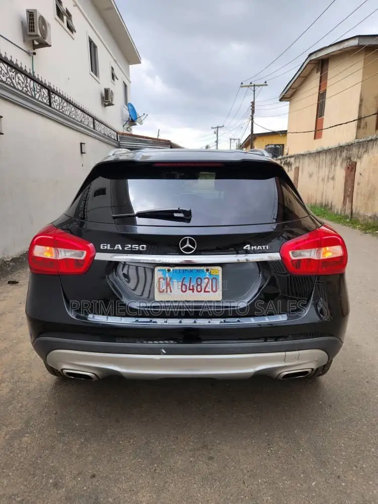 Mercedes-Benz GLA 250 2015 Black