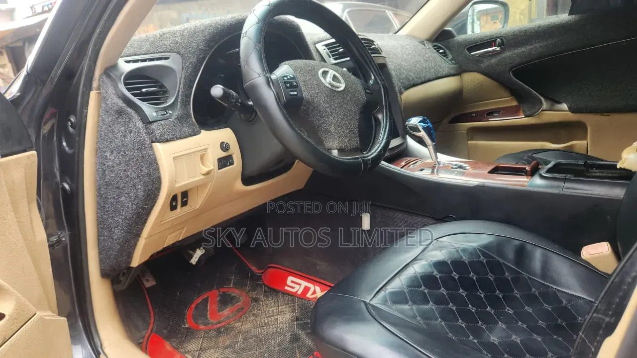 Lexus IS 250 2008 Gray