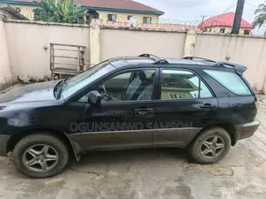 Lexus RX 2022 Black
