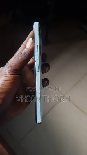 Tecno Spark 10 Pro 128 GB White