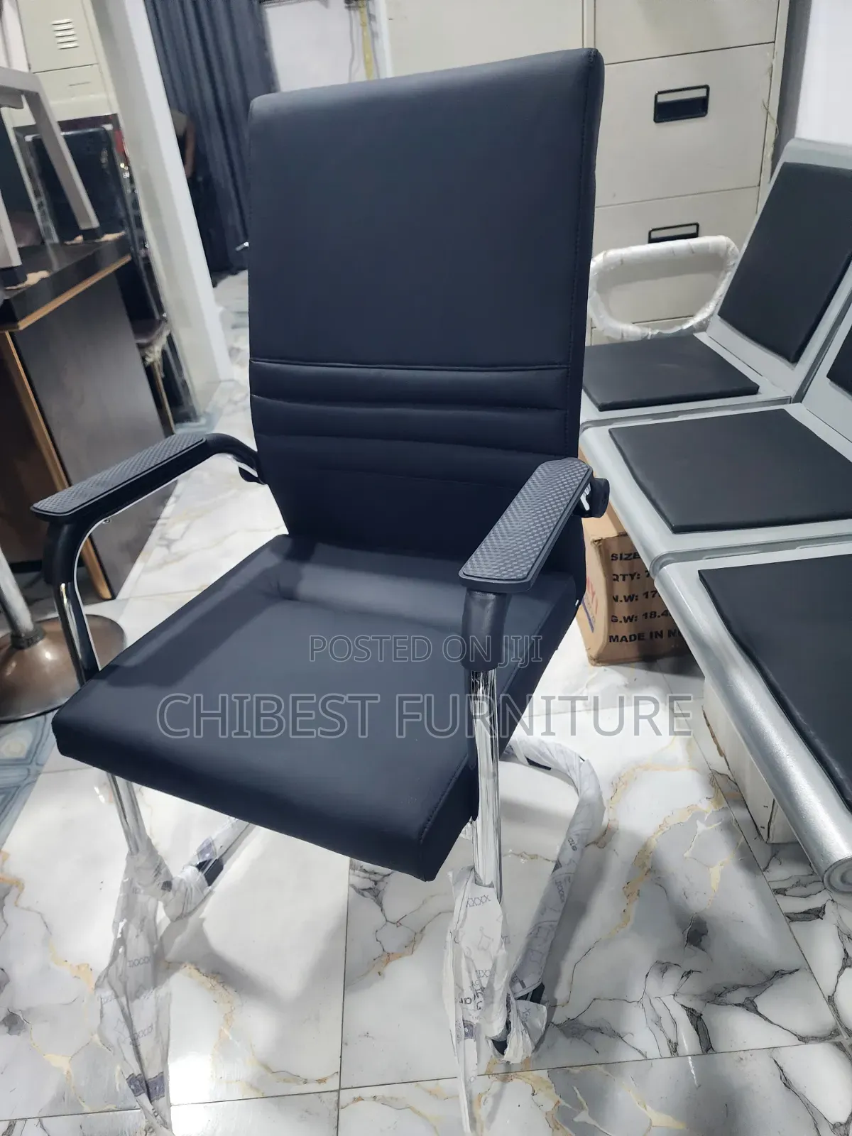 Imported Visvisitor's Office Leather Chair.