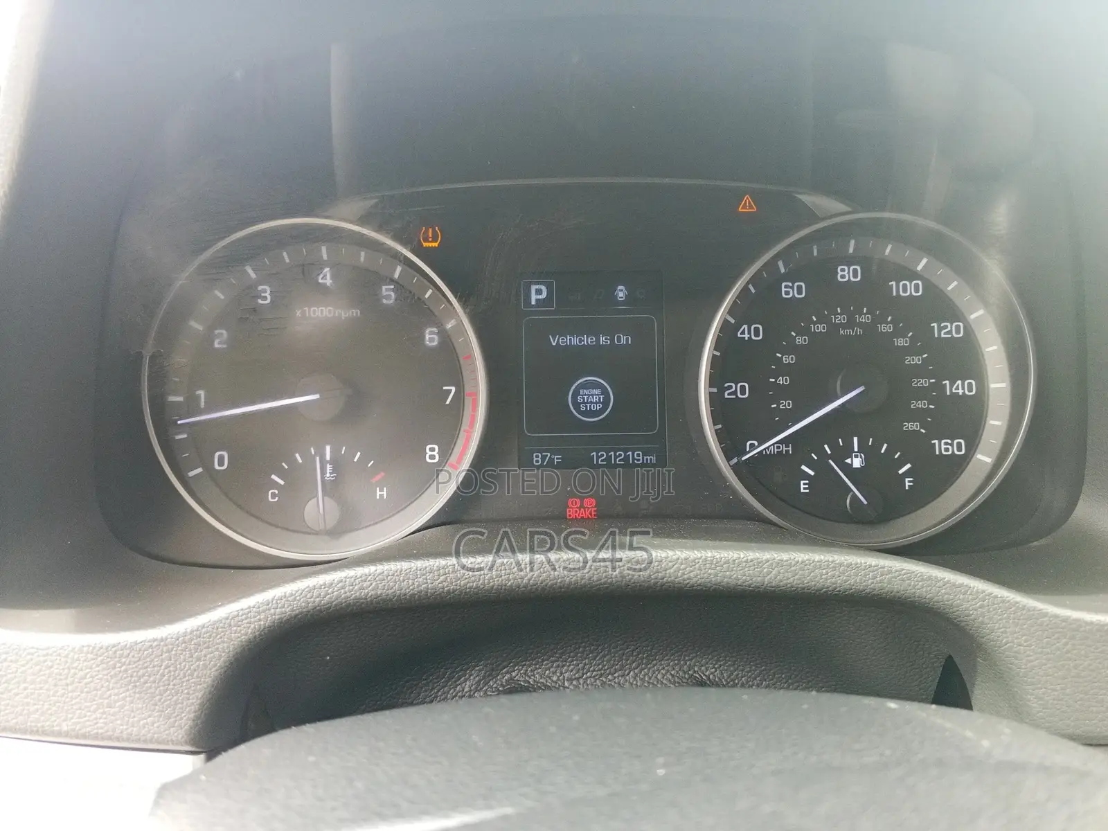 Hyundai Elantra 2018 Silver