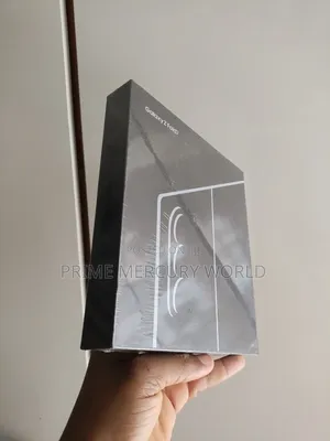 New Samsung Galaxy Fold 512 GB Black
