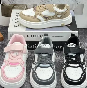 Trendy Classy Sneakers