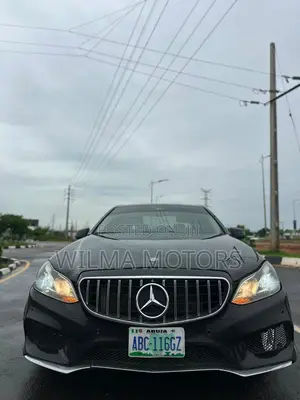 Mercedes-Benz E350 Base 4Matic Sedan AWD (3.5L 6cyl 7A) 2014 Black