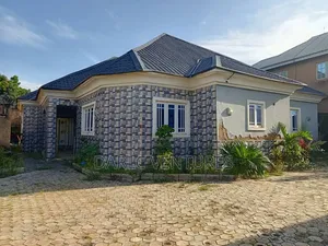 4bdrm Bungalow in Jos for sale