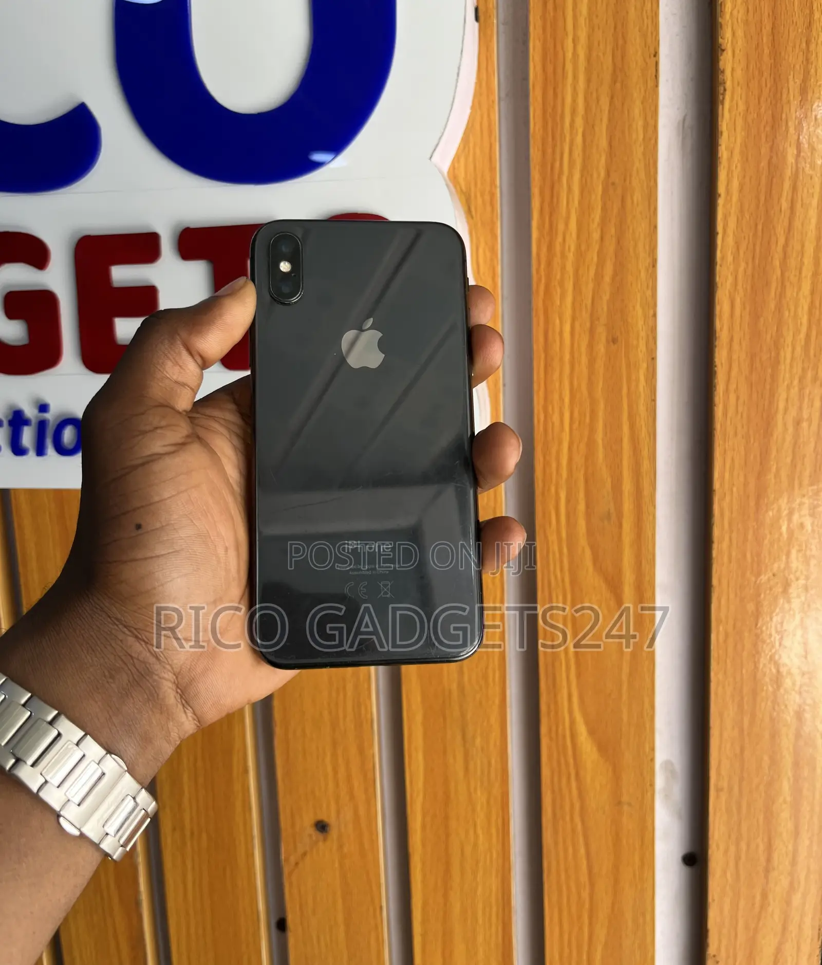 Apple iPhone X 64 GB Black