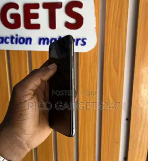 Apple iPhone X 64 GB Black