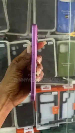 Apple iPhone 16 Plus 128 GB