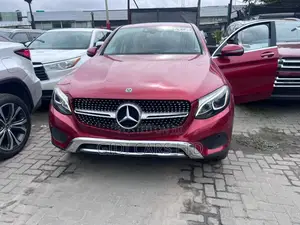 Mercedes-Benz GLC-Class 2017 Red